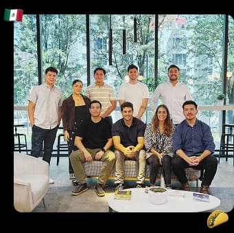 Equipo de Vambe México en la oficina de Ciudad de México